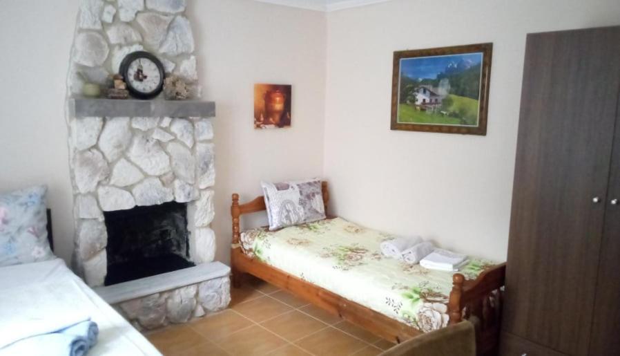 Argiris Old City House 1 Kalambaka Bagian luar foto