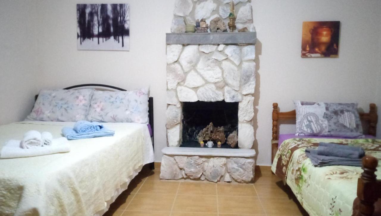 Argiris Old City House 1 Kalambaka Bagian luar foto