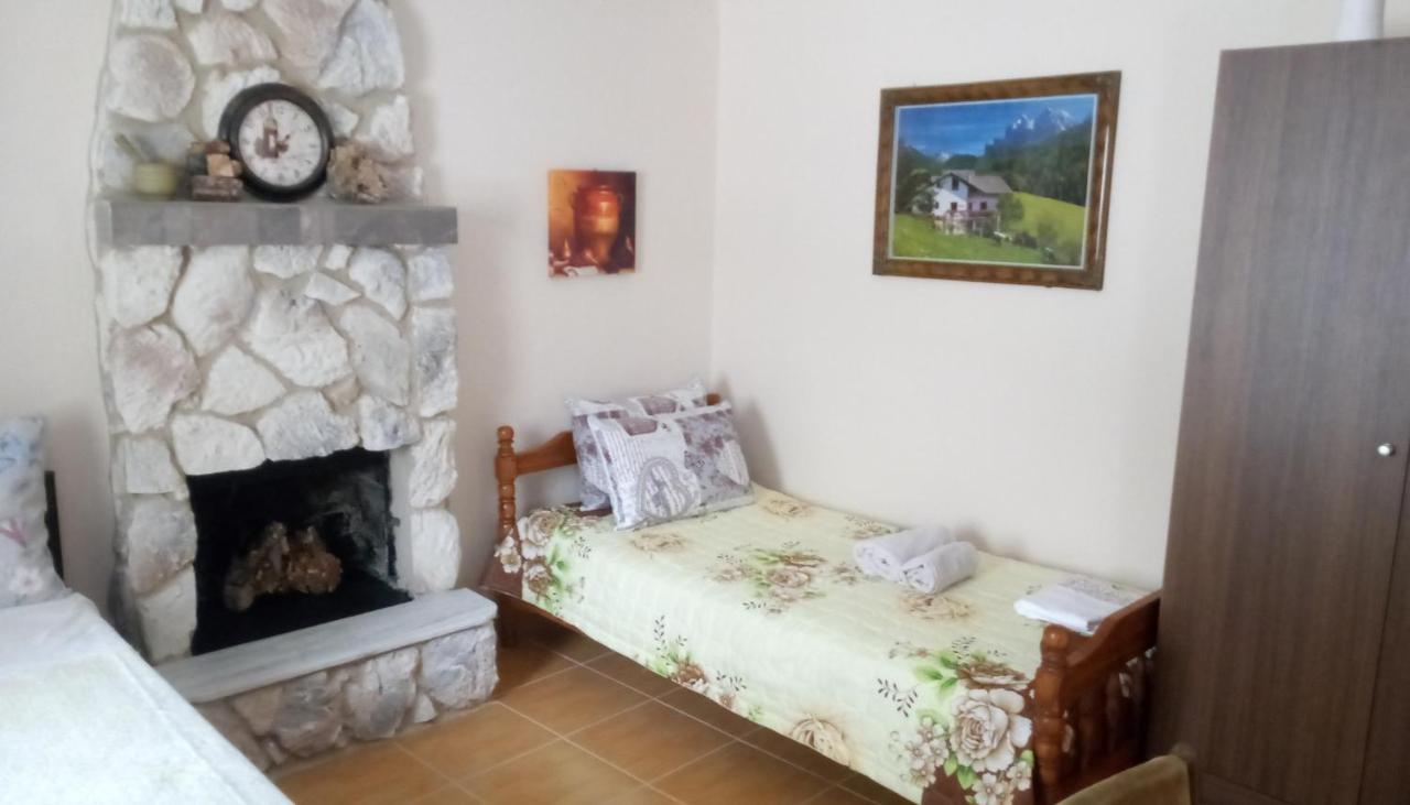 Argiris Old City House 1 Kalambaka Bagian luar foto